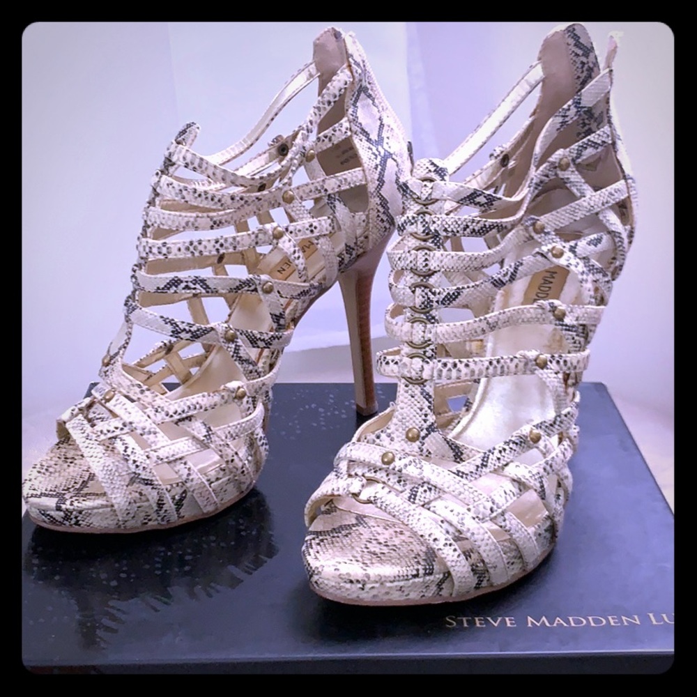 Steve Madden python print heels